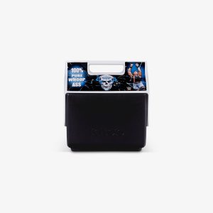 Igloo WWE ??Stone Cold?? Steve Austin Little Playmate 7 Qt Cooler
